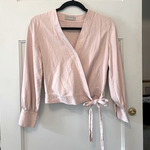 Everlane The Washable Silk Wrap Top in Rose Pink